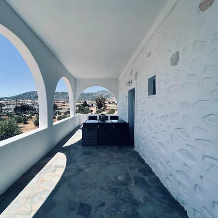 The Olive House بيت للعطل Márpissa